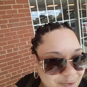 Meet your Posher, Ericka